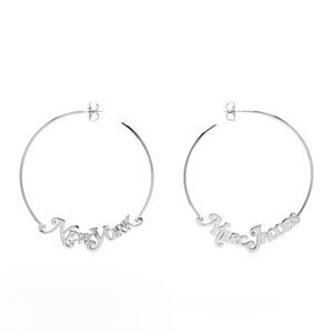 Marc Jacobs Silver Hoop Earrings featured in
New York Magazine🩶Free ship!Rare✨🦄
